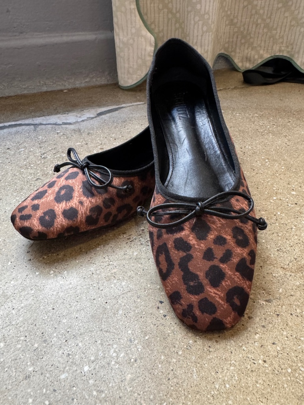 SCHUTZ leopard print ballet flats women's size 9